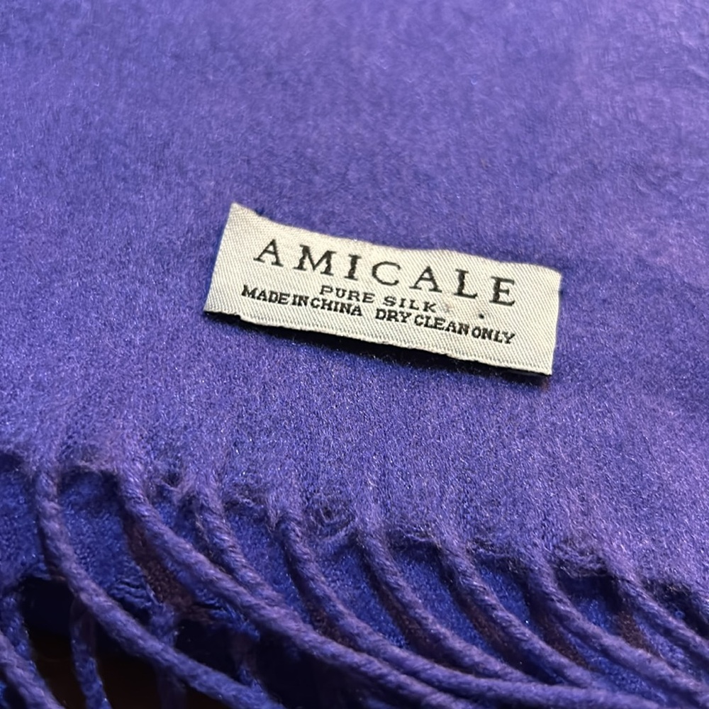2 scarves - Picture 3 of 5